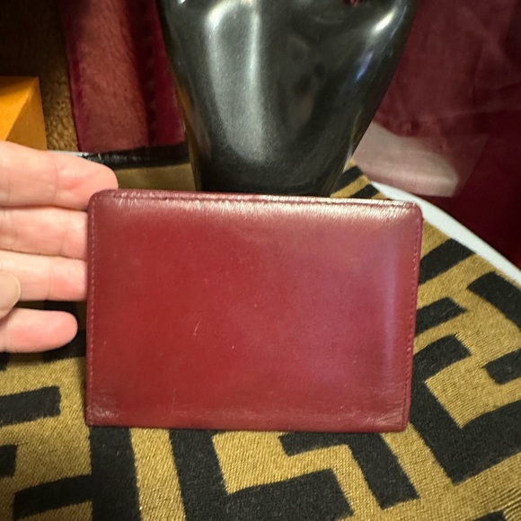 Cartier bi-fold wallet in great condition. - Picture 3 of 5